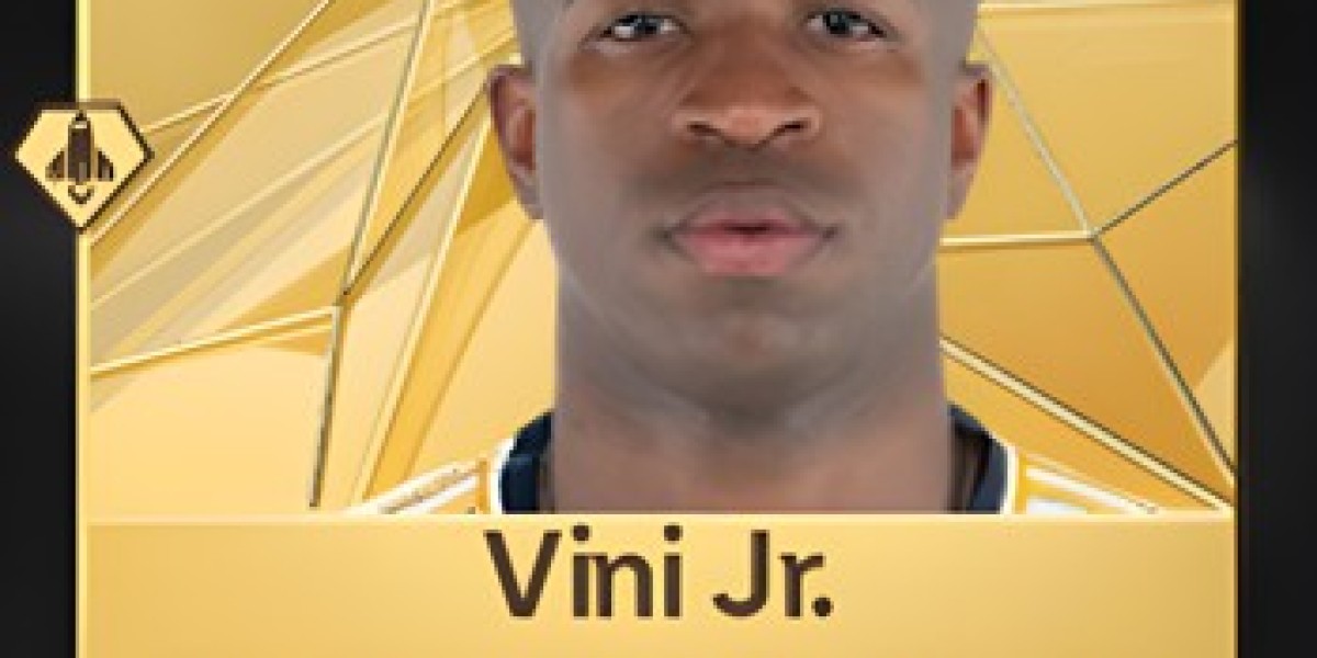 Vinícius Júnior: Football Star & Rare Card Insights