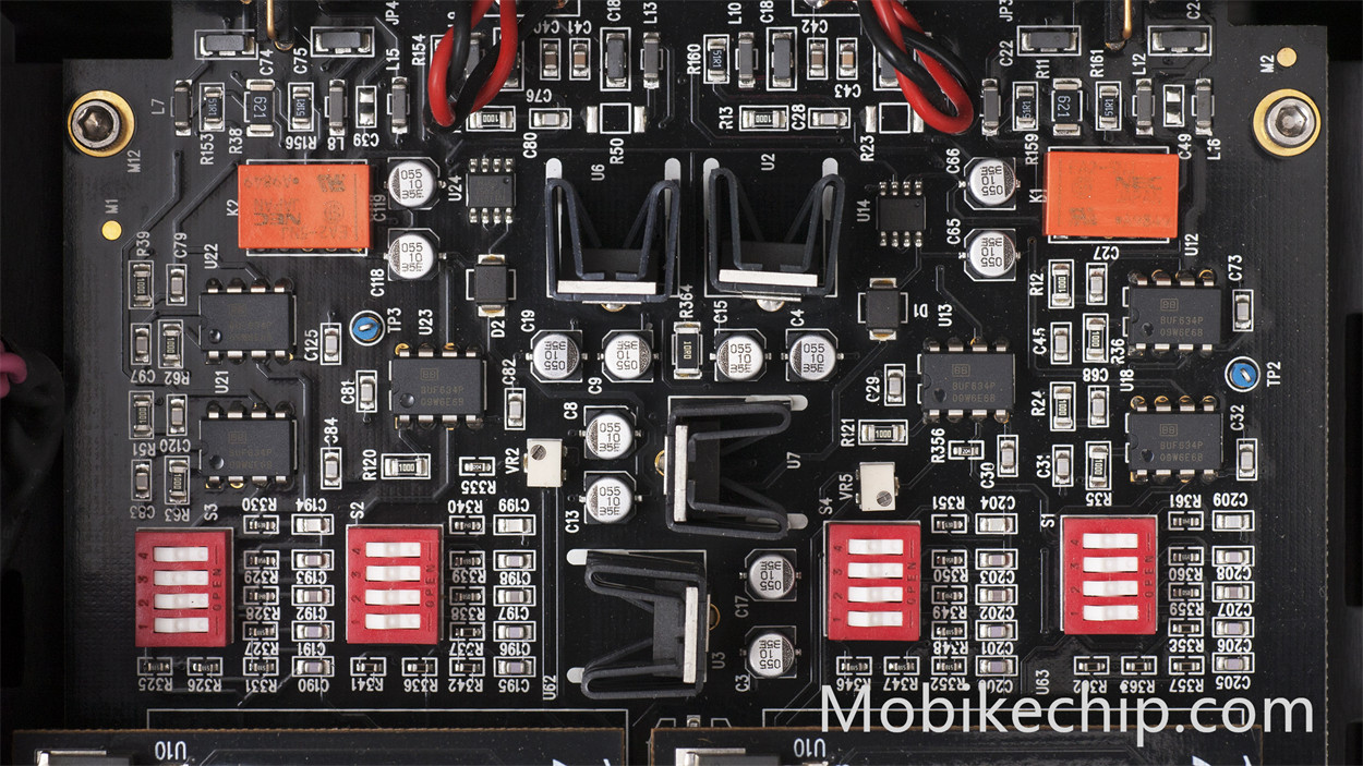 Decoders Chips: Key Components for Signal Processing and Data Interpretation