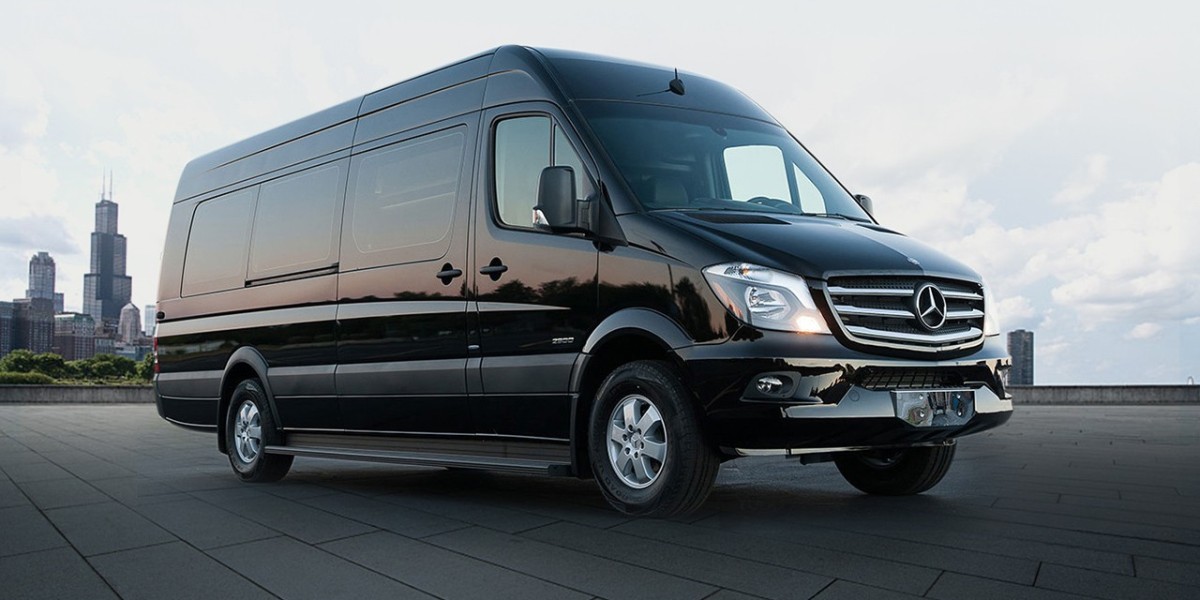 Dignified Funeral Transportation in Chicago