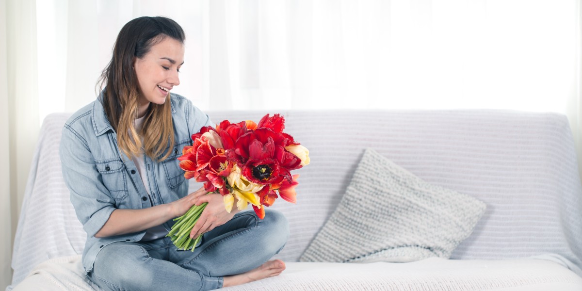 Beautiful Ways of Sending Flowers Online to Express Pure Love Effortlessly