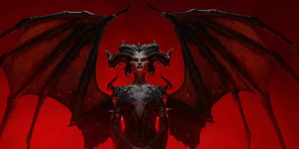 Summoning a Golem as a Necromancer in Diablo 4 Items