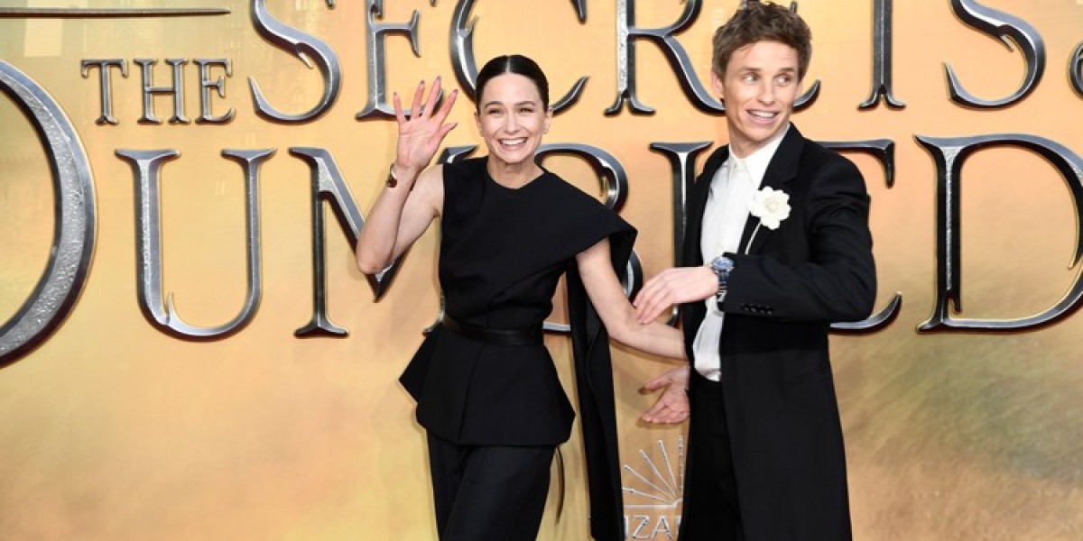 Fantastic Beasts 3 Premiere: Stars & Dumbledore Secrets