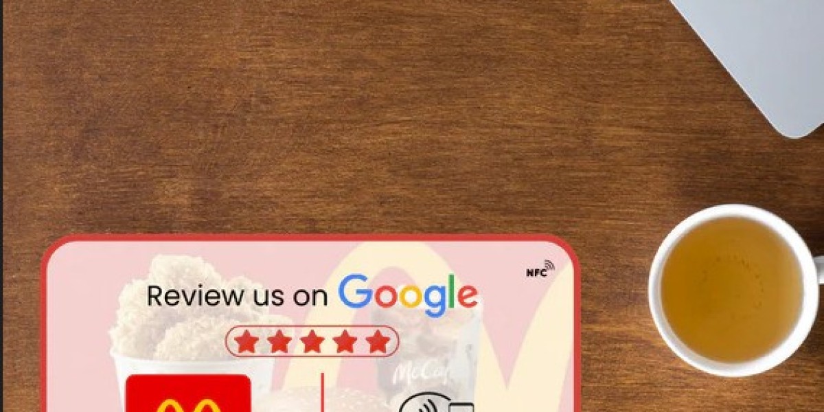 NFC vs QR Code Business Card – Which Is Better?
