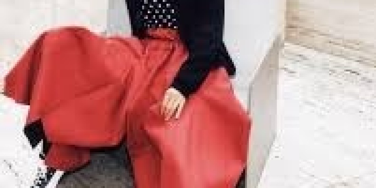 Comme Des Garcons And Youth Culture