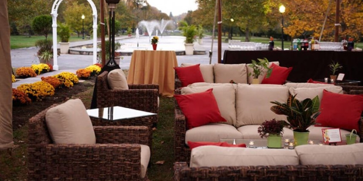 Outdoor Event Venues Near Me: Choosing Spaces That Shape the Experience