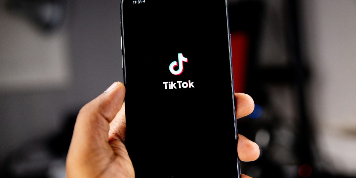 How Does TikTok Marketing Help You Go Viral Fast?
