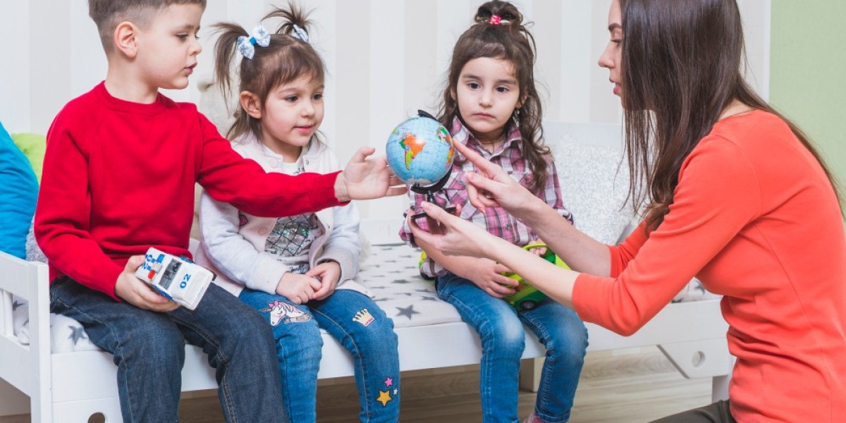 How to Choose Kids Day Care for Safe Child Learning