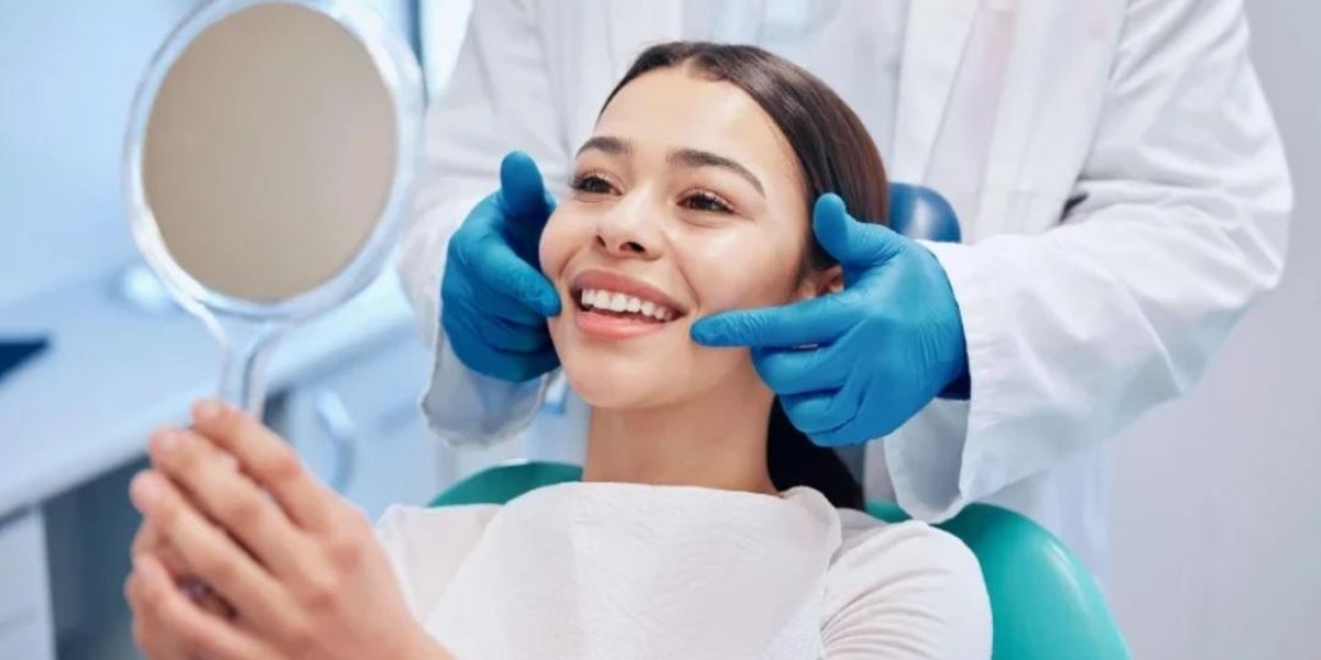 Denture Care Routine: Avoid Infections and Irritation