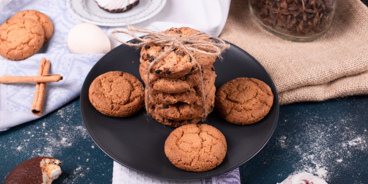 What Makes Cookie Dough Desserts So Delicious?