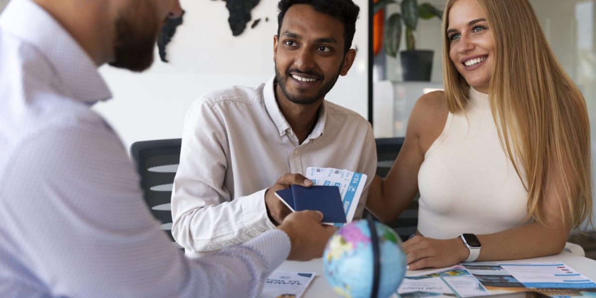 How Immigration Solicitors Help with UK Spouse Visa Approval