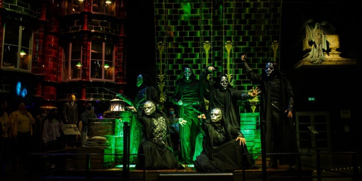 Halloween at Warner Bros. Studio – Dark Arts Guide