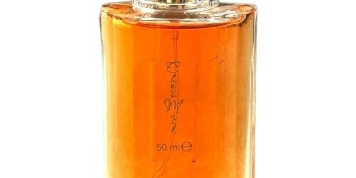 From Vintage Classics to Modern Luxury: Exploring the World of Fragrances Online