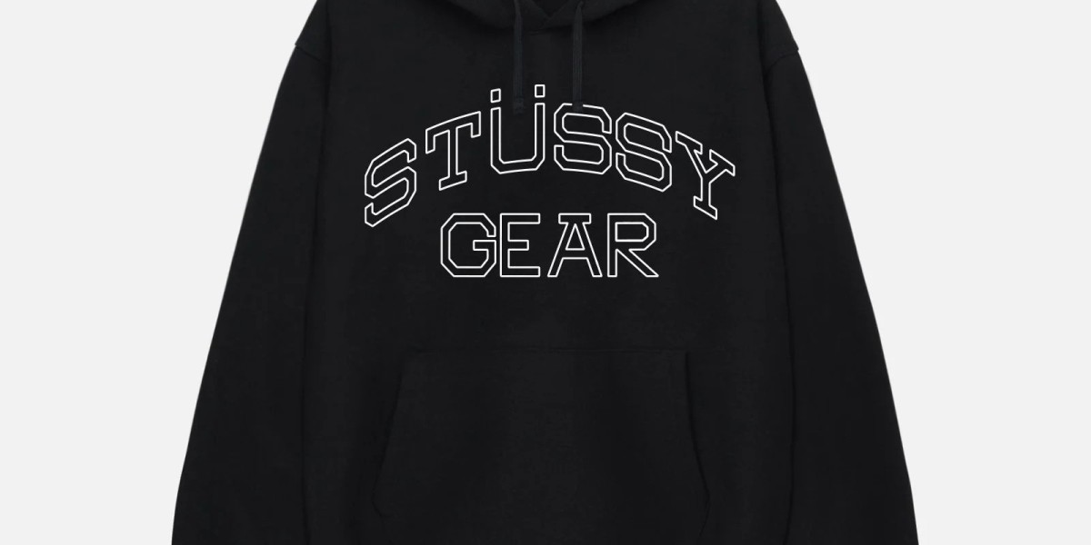 Double Face Label Zip Hoodie Stussy: The Perfect Blend of Comfort and Streetwear Style