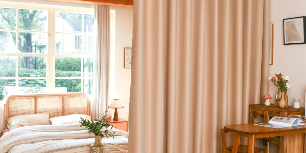 Custom Home Curtains for Large Windows: A Complete Guide to Design and Installation