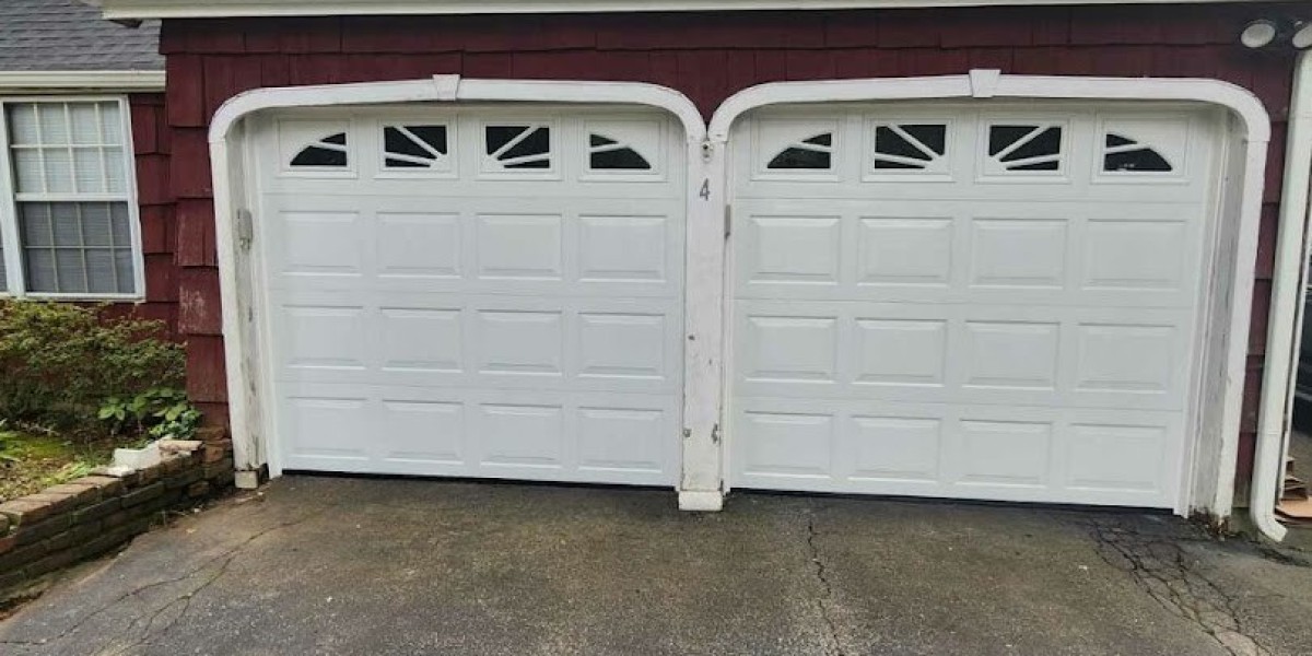 Top-Rated Garage Door Installation Company in Smithtown
