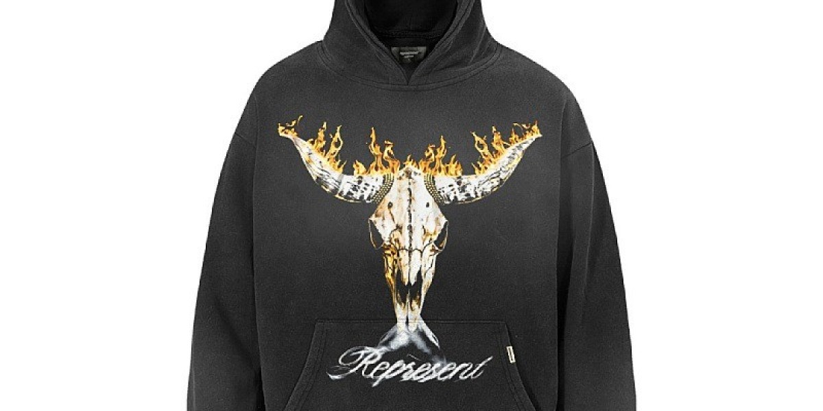 Why the Represent Blank Hoodie Outperforms BAPE for Everyday Wear