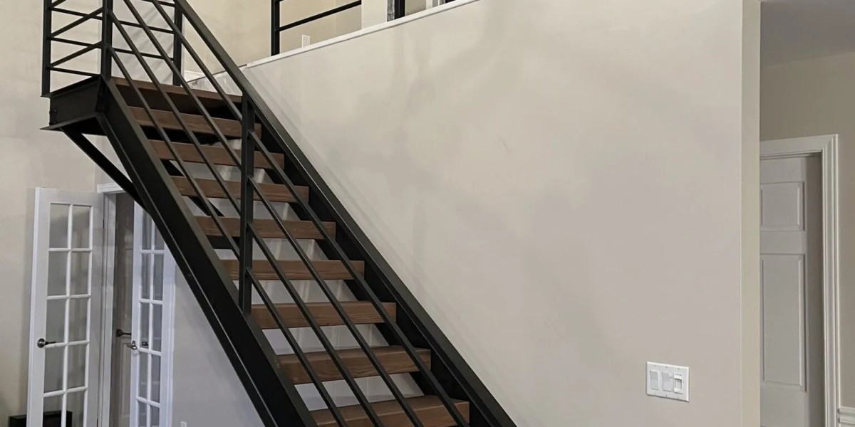 Metal Stairs Toronto | Custom Steel Stair Installation
