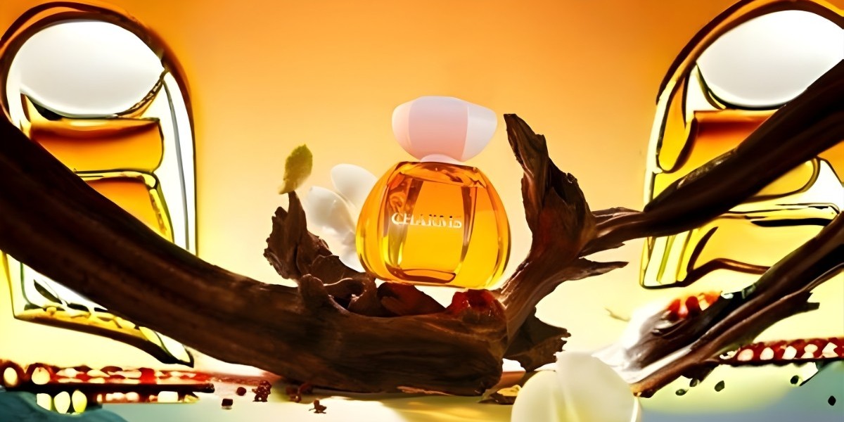 Enhance Your Fragrance Brand with Perfume Bottles Wholesale from Zuofun