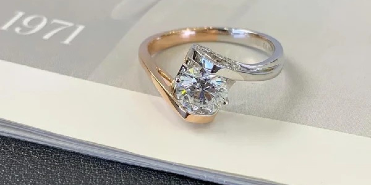 How Jewelry Design Is Moving Beyond Single-Tone Simplicity