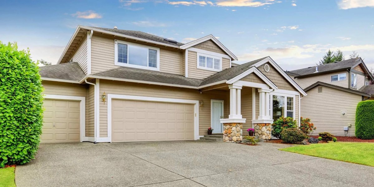 Trusted Garage Door Installation Experts in Huntington