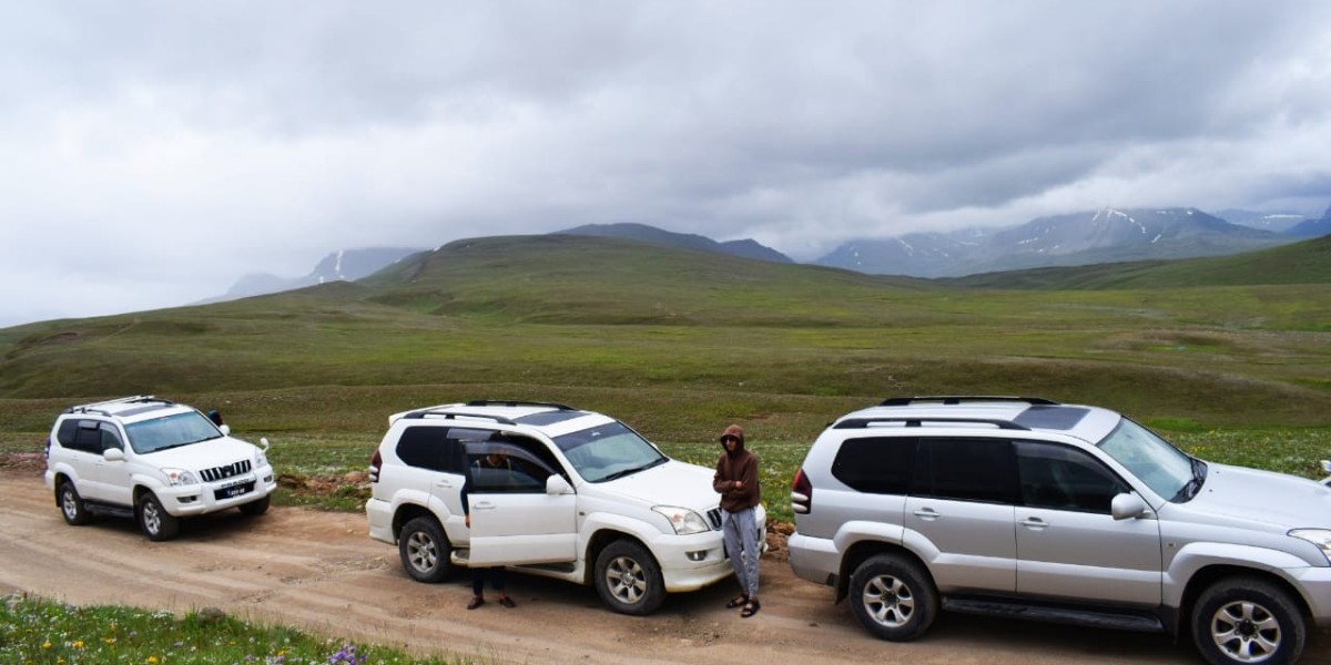 Car Rental in Skardu