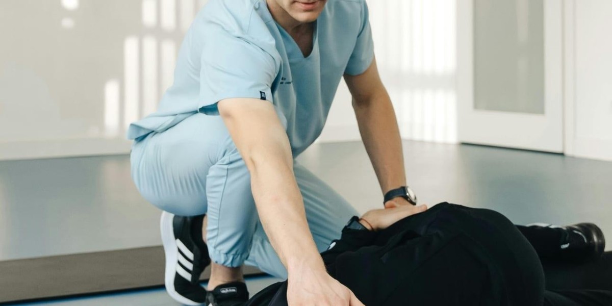 When Should You See a Physiotherapist in Lahore? A Complete Guide