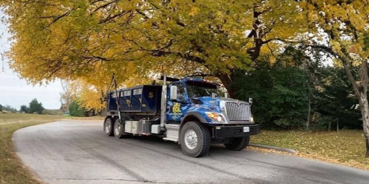 Garbage Bin Rental Toronto for Roofing and Demolition Projects